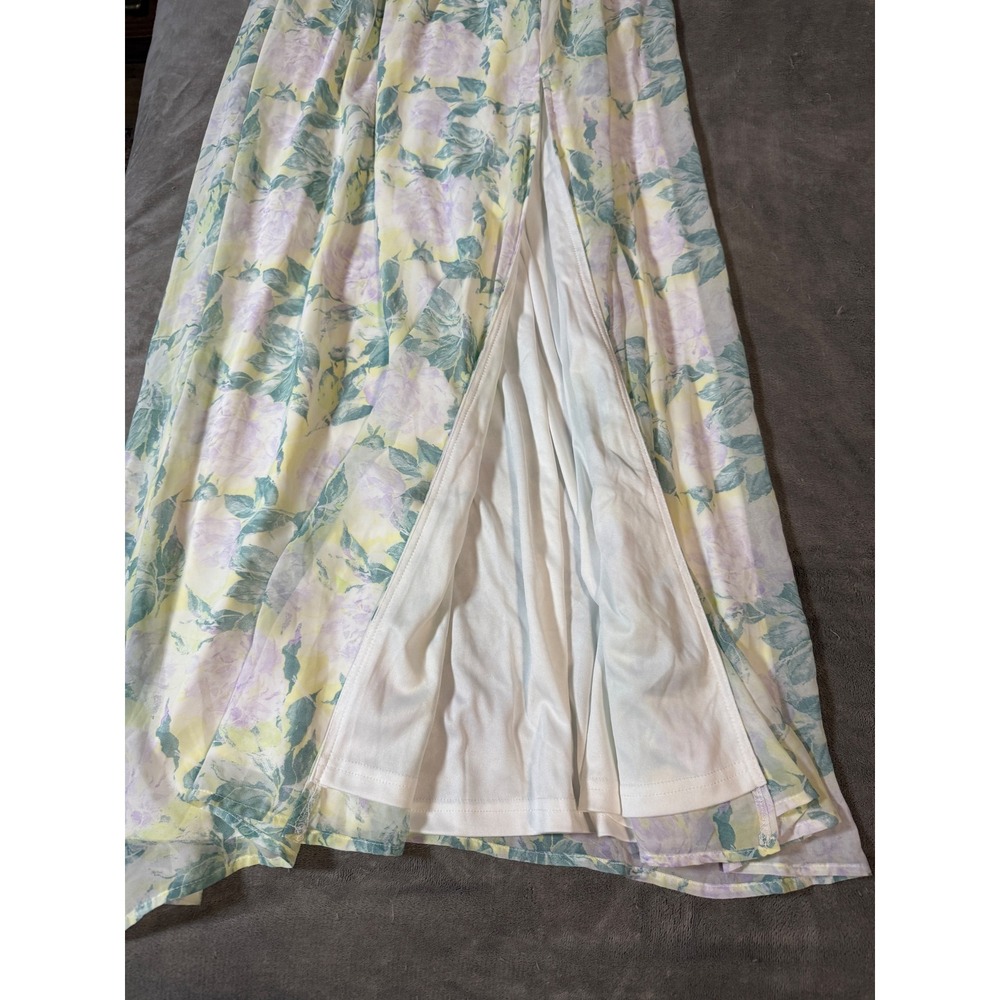 NWOT Lulus Medium Effortlessly Abloom Green Floral Ruched Halter Maxi Dress - Picture 5 of 13